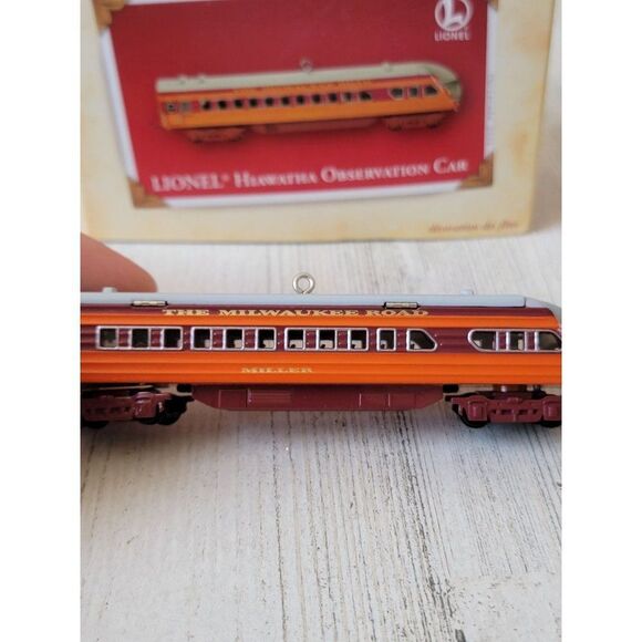 Hallmark Lionel Hiawatha observation car 2004 ornament train Xmas - Picture 4 of 8